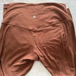 Lululemon brown ribbed align leggings, 25”, 8